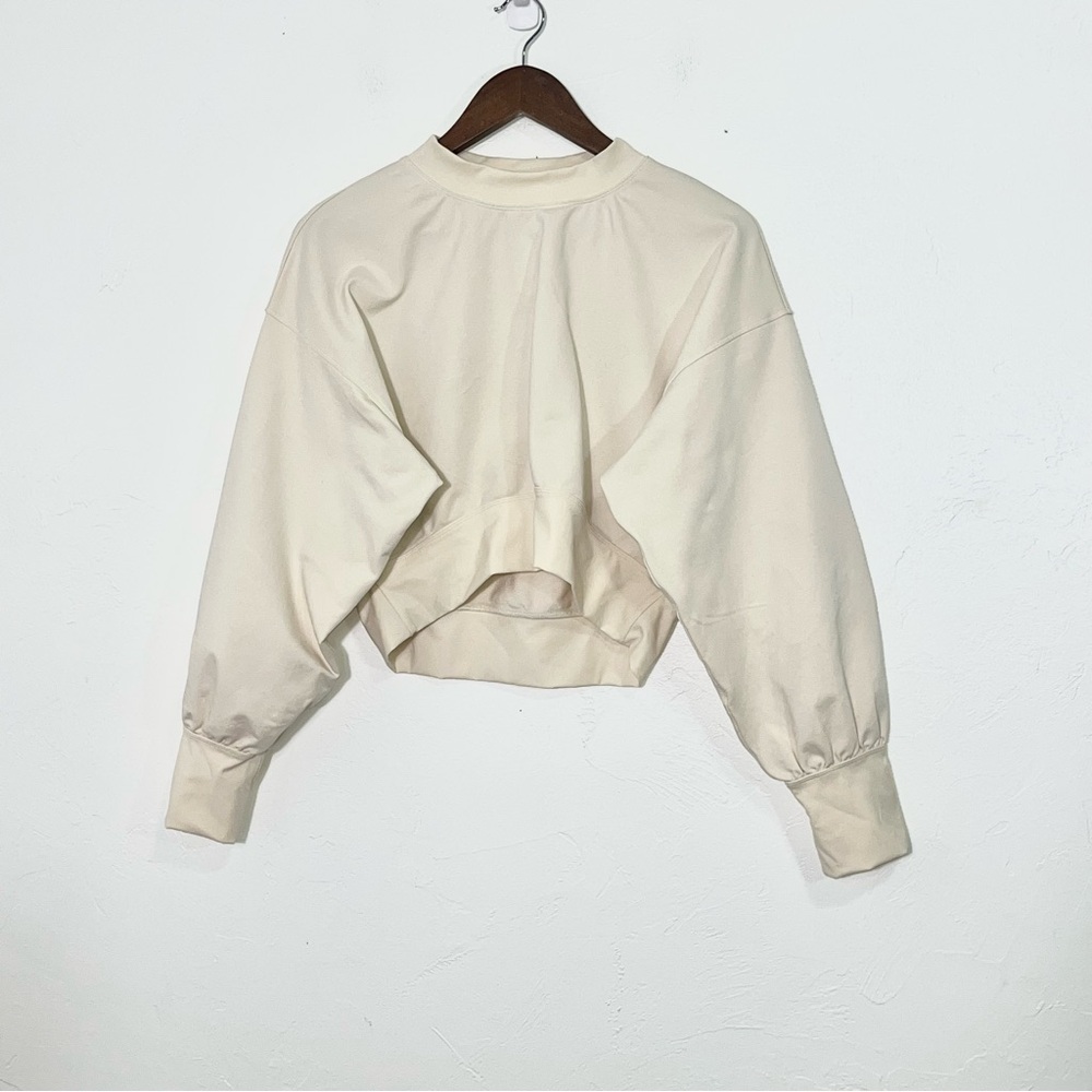 Noli Shop Cropped Sweatshirt Beige